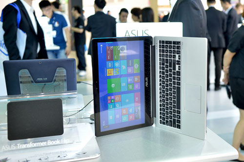 ASUS ra mắt laptop dùng màn hình xoay 360 độ - 4