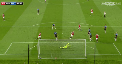 Chi tiết MU - Bournemouth: Smalling đá phản (KT) - 5