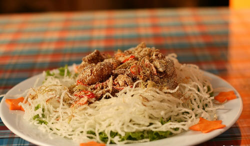 Gà rang muối cho ngày mưa không vội - 1