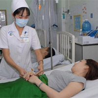 33 triệu dân "còng lưng" vì viện phí