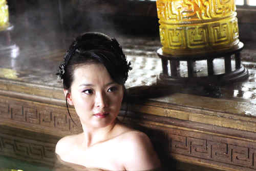 Cảnh tắm khêu gợi của mỹ nhân Hoa ngữ, Phim, ngôi sao,điện ảnh,hoa ngữ,Trương Bá Chi,Chương Tử Di,Phạm Băng Băng,hậu trường phim,Triệu Vy,Vương Diễm