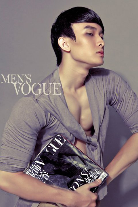 Tạo hình sexy như “hot boy” Chan Than San - 1