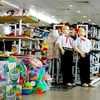 Nhẵn túi vì sắm đồ tựu trường cho con