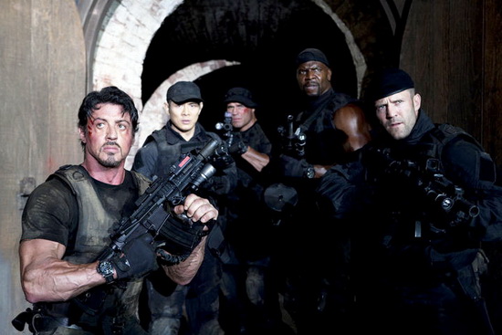 Biệt đội đánh thuê: Phim hành động "đỉnh" nhất 2010, Phim, Biet doi danh thue, The Expandables, Sylvester Stallone, Jason Statham, Mickey Rourke, Jet Li, Bruce Willis, hanh dong, bom tan, ngoi sao