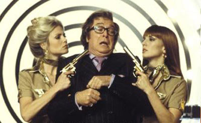Trailer phim: Austin Powers in Goldmember - 3