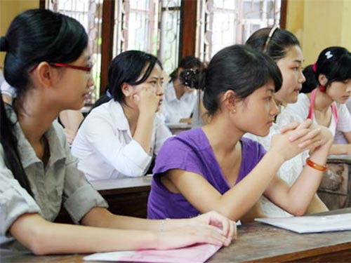 Tuyển sinh ngoài ngân sách: Thương học sinh hay làm kinh tế? - 1