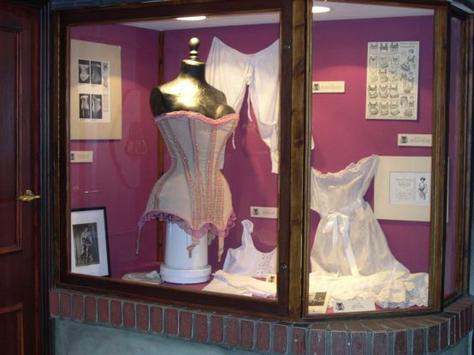 Bảo tàng "nhạy cảm" nhất thế giới - 3