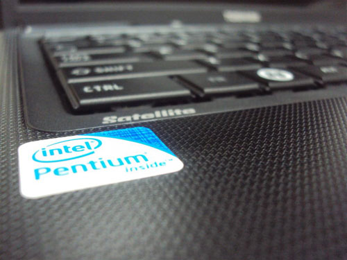 Toshiba Satellite C640: Lựa chọn tầm trung hoàn hảo - 4