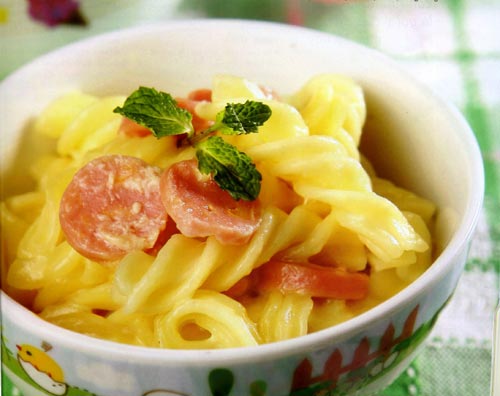 Mềm mại hai món nui đặc biệt - 2