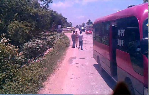 Video: CSGT kiểm tra giấy tờ nhanh như cắt, Tin tức trong ngày, canh sat giao thong, giay to xe, quoc lo, vi pham luat giao thong, tin video, tin tuc, tin hot, tin hay