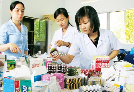 Tân dược ồ ạt tăng giá, Tin tức trong ngày, tang gia thuoc, thuoc, thuoc chua benh, thuoc ngoai, tin tuc, tin hot, tin hay