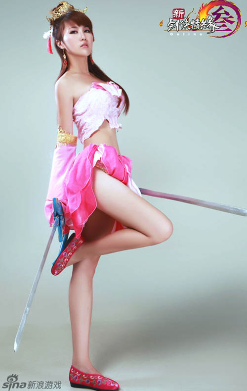 Ngắm mỹ nữ quần áo "tả tơi" trong cosplay VLTK 3, Công nghệ thông tin, Ngam my nu quan ao ta toi trong cosplay VLTK 3, my nu quan ao ta toi, ngam my nu, chan dai, nguoi dep, cosplay VLTK 3