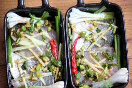 Đậm đà, thơm ngon cá hấp hành gừng - 5