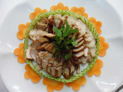 Cách làm thịt quay thơm ngon, đậm đà - 1
