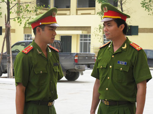 Cuộc chiến khốc liệt trong Chỉ còn lại tình yêu - 1