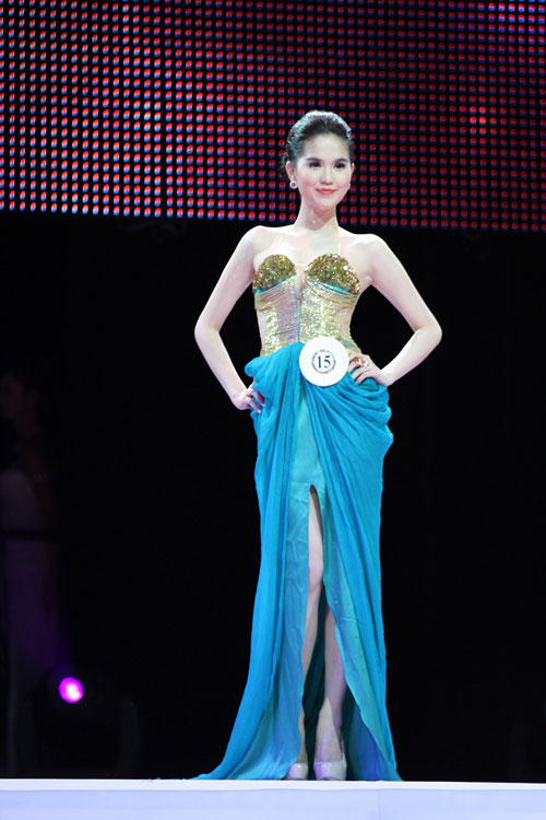 Ngọc Trinh đã trở thành Hoa hậu, Thời trang, hoa hau ngoc trinh, ngoc trinh, nu hoang do lot, ngoc trinh 9x,  hoa hau quoc te vn tai my,nguoi mau noi y, nguoi mau do lot, nguoi mau tuoi teen, thoi trang
