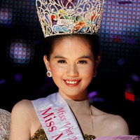 Ngọc Trinh đã trở thành Hoa hậu
