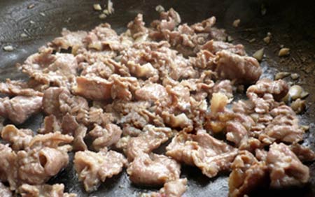 Thật lạ thịt bò xào lá lốt - 6