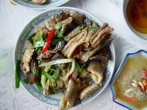 Đặc sản rắn ráo làng Lệ Mật, Nhà hàng đặc sản, Ẩm thực, 