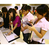 Cơ hội rộng mở với nghề thiết kế thời trang
