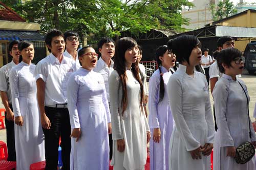 Angela Phương Trinh suýt "tự tử", Phim, tieu thu di hoc, angela phuong trinh, hoang thien long, thuy tien, thuong milano,hang phim phuoc sang, phim tin tuc