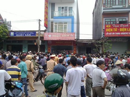 Dã man: Giết 3 người, chặt tay cháu bé - 1
