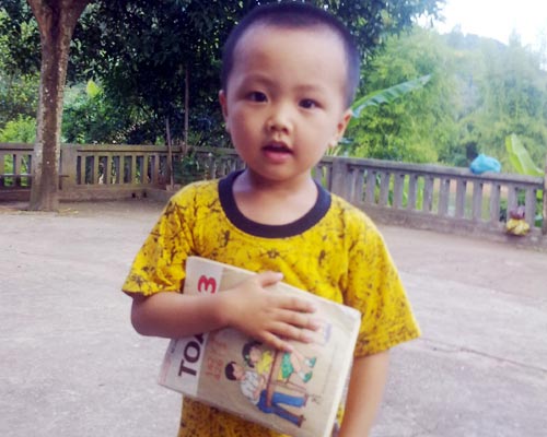 "Thần đồng" 4 tuổi gây xôn xao xứ Lạng - 1