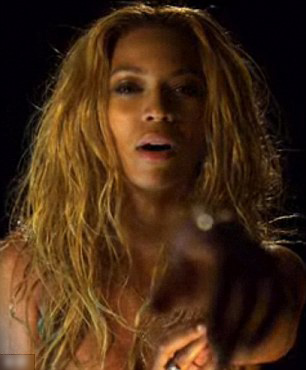 Beyonce toàn thân lấp lánh ánh vàng, Ca nhạc - MTV, Beyonce, album 4, ca sĩ, Nu hoang sexy, Jay Z, Girls (Who Run The World), ca nhac, tin tuc