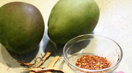 Xoài dầm cay - món ăn vặt ai cũng mê - 1
