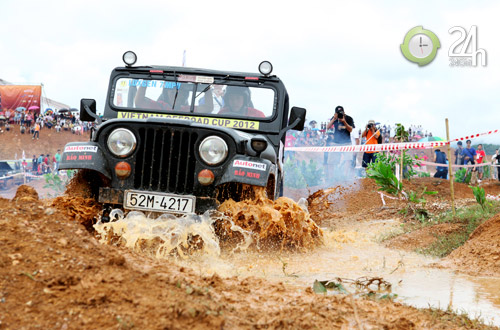 "Khốc liệt" giải đua xe ô tô địa hình Việt Nam 2012, Ô tô - Xe máy, off road, dua xe dia hinh, do xe, choi xe, dong mo, dia hinh