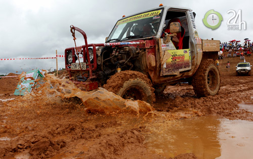 "Khốc liệt" giải đua xe ô tô địa hình Việt Nam 2012, Ô tô - Xe máy, off road, dua xe dia hinh, do xe, choi xe, dong mo, dia hinh