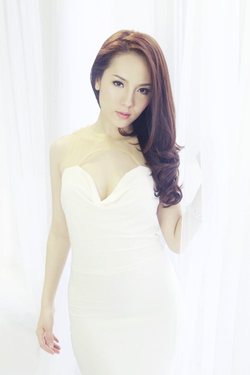 Phương Linh gợi cảm ngày trở lại, Ca nhạc - MTV, Phuong Linh, tro lai, Ha Anh Tuan, tieng hot tu bui man gai, minishow, Cam on anh, ca si, tin tuc