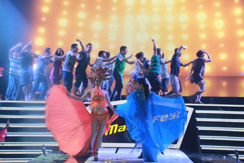 Tưng bừng lễ hội Caravan lớn nhất hè 2012, Ô tô - Xe máy,