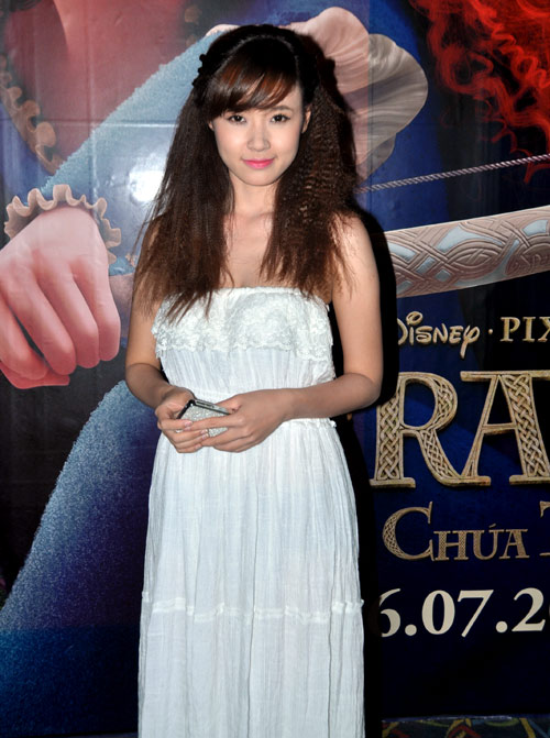 Midu hóa công chúa tóc xù đáng yêu, Phim, Midu, Hotgirl Midu, Thien menh anh hung, Brave, Cong chua toc xu, Mua he lanh, Dien vien, Ngoi sao