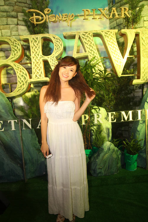 Midu hóa công chúa tóc xù đáng yêu, Phim, Midu, Hotgirl Midu, Thien menh anh hung, Brave, Cong chua toc xu, Mua he lanh, Dien vien, Ngoi sao