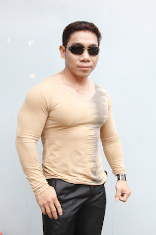 Phạm Văn Mách bị đồng nghiệp “đá xoáy”, Ca nhạc - MTV, Pham van mach, Luc si, Cap doi hoan hao, Lam vu, Lam truong, ANh thu, Thanh bach, Do suc am nhac