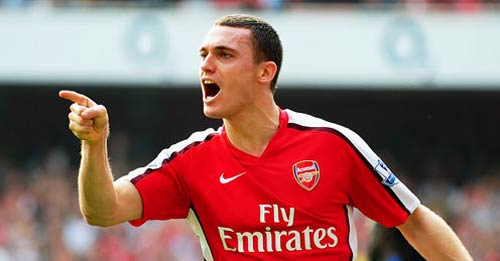 Barca tìm lá chắn: Cái khó bó cái khôn, Tin chuyển nhượng, Bóng đá, barca, vermaelen, arsenal, hummels, javi martinez, alba, david luiz, vilanova, tay ban nha, rosell, nou camp, bong da, bong da 24h, ket qua bong da, bao bong da