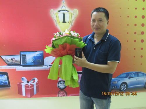 “Bỏ” 14.000 đồng, ẵm gọn iPad 2, Thị trường - Tiêu dùng, 