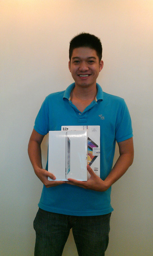 “Bỏ” 14.000 đồng, ẵm gọn iPad 2, Thị trường - Tiêu dùng, 