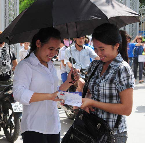 Đề Địa lý đề cập Hoàng Sa, Trường Sa, Giáo dục - du học, de thi, dap an, tuyen sinh 2012, thi sinh, truong dai hoc, bao