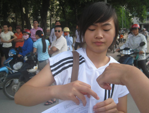 Đề Địa lý đề cập Hoàng Sa, Trường Sa, Giáo dục - du học, de thi, dap an, tuyen sinh 2012, thi sinh, truong dai hoc, bao