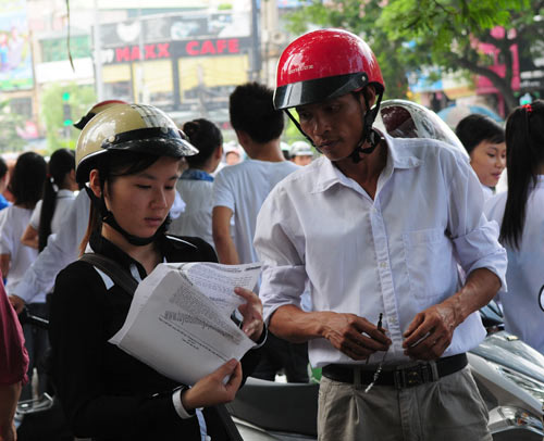 Đề Địa lý đề cập Hoàng Sa, Trường Sa, Giáo dục - du học, de thi, dap an, tuyen sinh 2012, thi sinh, truong dai hoc, bao