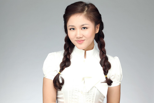 Mặc scandal, Mai Hương ung dung tung hit, Ca nhạc - MTV, Van Mai Huong, scandal, bai hat viet, ca khuc moi, nguyen duc cuong, neu nhu anh den, chuyen tinh nha tho, ca si, tin tuc