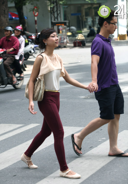 Dạo phố Hà Nội ngắm chân xinh - 12