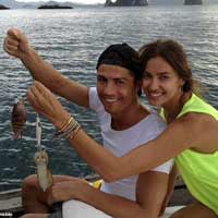 Ronaldo trổ tài câu cá ở Thái Lan