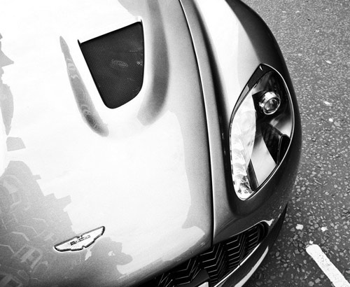 Aston Martin V12 Zagato xuất hiện London - 15