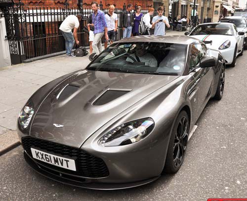Aston Martin V12 Zagato xuất hiện London - 2
