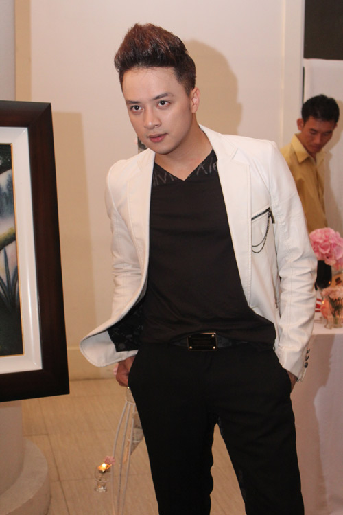 Cao Thái Sơn bảnh trai sau cú sốc, Ca nhạc - MTV, Cao Thai Son, scandal, le cuoi, dam cuoi, Nguyen Van Chung, Thuy Anh, ca si, tin tuc