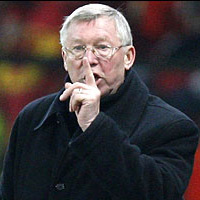 Ferguson phản công Suarez