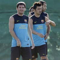 Barca "luyện công" vất vả nhưng hớn hở